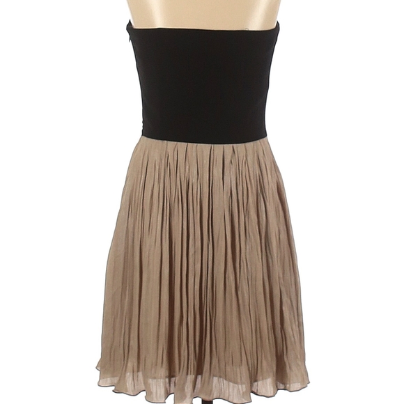 RACHEL by Rachel Roy BLACK&GOLD-STRAPLESS-EUC-STRAPLESS-PLEAT- GOWN-POCKETS.RARE - Picture 7 of 8